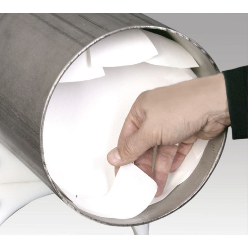 installing a formed purge dam before performing a purge weld